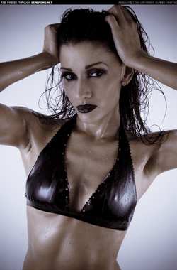 Image #25634 (grlz): wet