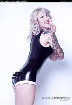 Image #14704 (fetish): latex, tattoo