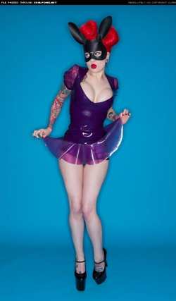 Image #124354 (fetish): bunny, latex