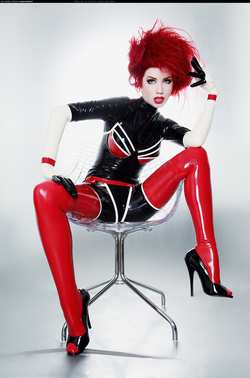 Image #42344 (fetish): dena massque, high gloss dolls, latex