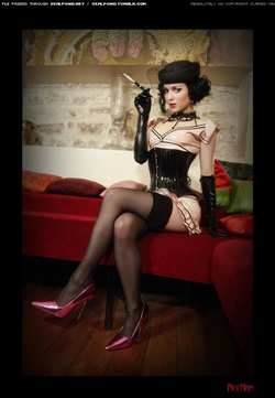 Image #1794 (fetish): burlesque, corset, latex, smoking