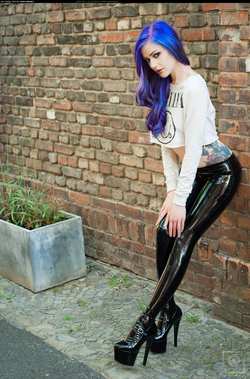 Image #140834 (fetish): latex, miss mandy