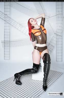 Image #118301 (fetish): latex, redhead