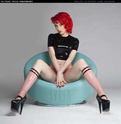 Image #136845 (fetish): latex, redhead, ulorin vex