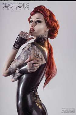 Image #99622 (fetish): latex, redhead