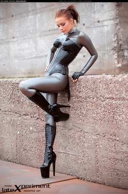 Image #127692 (fetish): latex, valerie tramell