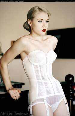 Image #46415 (grlz): lingerie, mosh