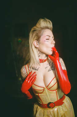Image #275196 (fetish): latex