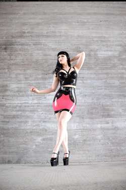 Image #131686 (fetish): latex, sister sinister