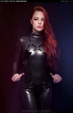 Image #125040 (fetish): latex, redhead