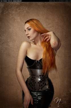 Image #80614 (fetish): latex, redhead