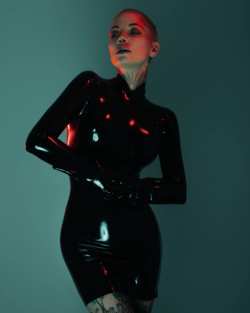 Image #221605 (fetish): latex