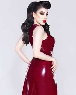 Image #220554 (fetish): lady morgana, latex