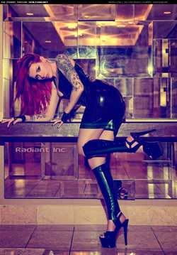 Image #86498 (fetish): latex, redhead
