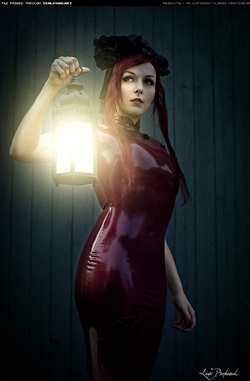 Image #118269 (fetish): latex, redhead