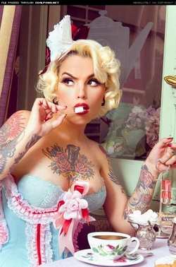 Image #15449 (grlz): corset, pinup, tattoo