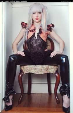 Image #11941 (fetish): latex, mosh