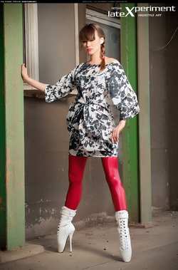 Image #39072 (fetish): alexandra potter, latex