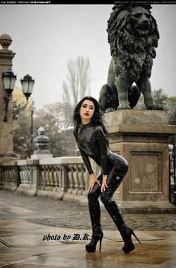 Image #112320 (fetish): latex, marilyn yusuf