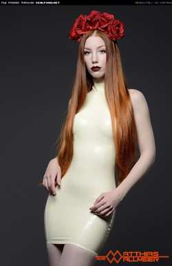 Image #118617 (fetish): latex, redhead