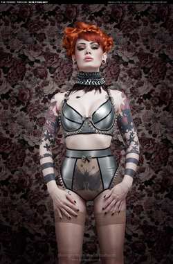 Image #34597 (fetish): latex, redhead