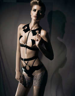Image #277560 (fetish): latex