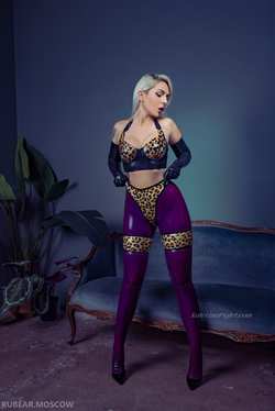 Image #267735 (fetish): katerina piglet, latex