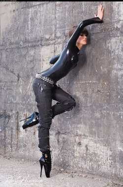 Image #53222 (fetish): alexandra potter, latex