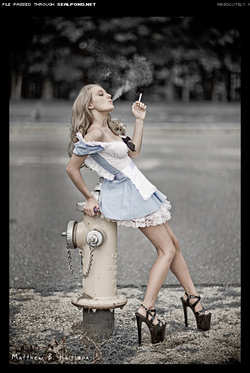 Image #6643 (pix): smoking