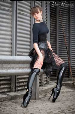 Image #53233 (fetish): alexandra potter, latex