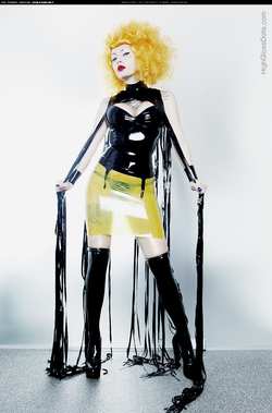 Image #26830 (fetish): high gloss dolls, latex, monique charriere