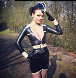 Image #40067 (fetish): latex, valerie tramell