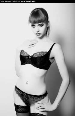 Image #7149 (grlz): lingerie