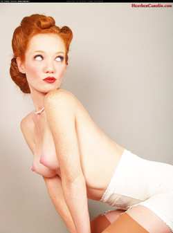 Image #24729 (titties): redhead, tits