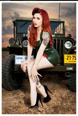 Image #81777 (fetish): latex, redhead
