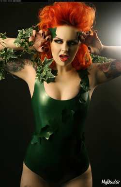 Image #112288 (fetish): latex, redhead