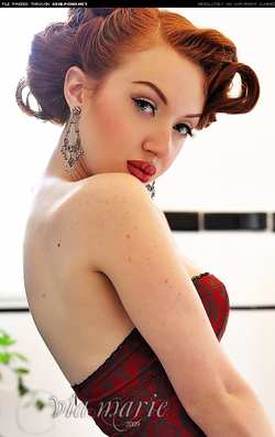 Image #7559 (grlz): redhead