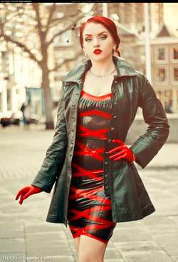 Image #130606 (fetish): latex, redhead